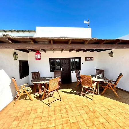 컨트리하우스 Casa Rural Con Piscina Y Estupenda Vista A Volcan, Lanzarote Tahiche