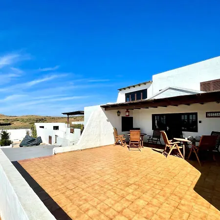 컨트리하우스 Casa Rural Con Piscina Y Estupenda Vista A Volcan, Lanzarote *