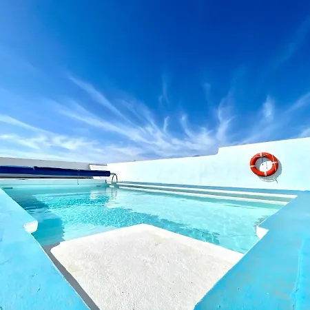 Casa Rural Con Piscina Y Estupenda Vista A Volcan, Lanzarote *