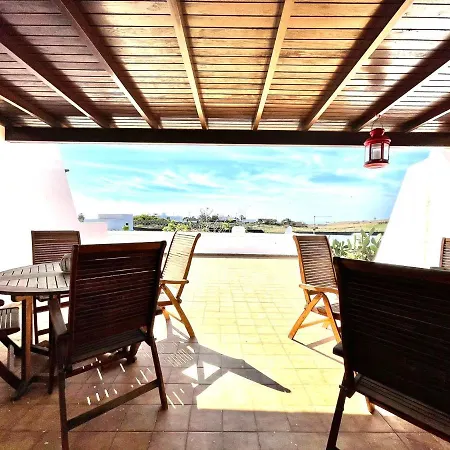 컨트리하우스 Casa Rural Con Piscina Y Estupenda Vista A Volcan, Lanzarote