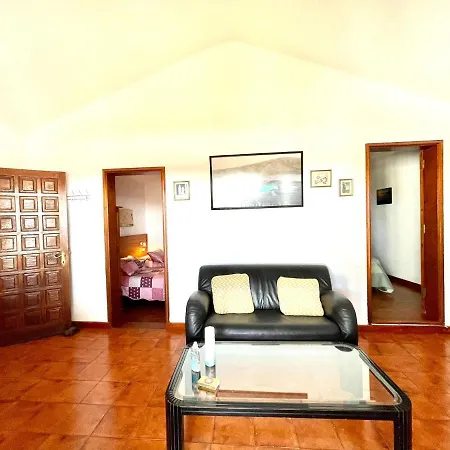 컨트리하우스 Casa Rural Con Piscina Y Estupenda Vista A Volcan, Lanzarote Tahiche