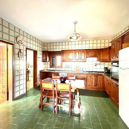Casa Rural Con Piscina Y Estupenda Vista A Volcan, Lanzarote * Tahiche