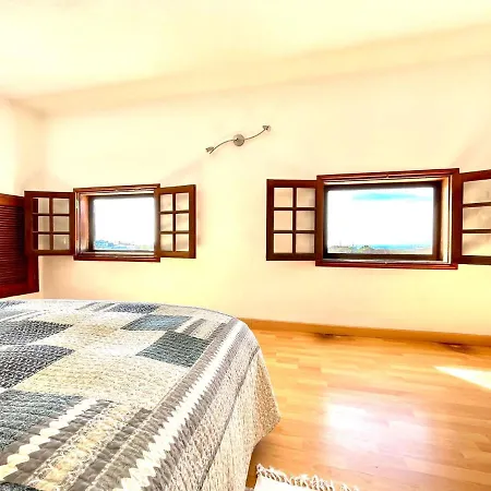 Casa Rural Con Piscina Y Estupenda Vista A Volcan, Lanzarote