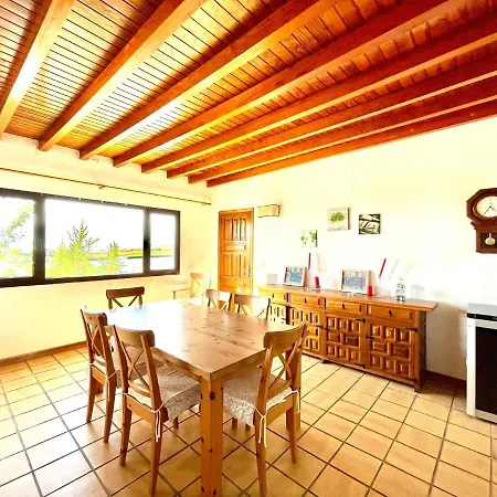 Εξοχικό σπίτι Casa Rural Con Piscina Y Estupenda Vista A Volcan, Lanzarote *